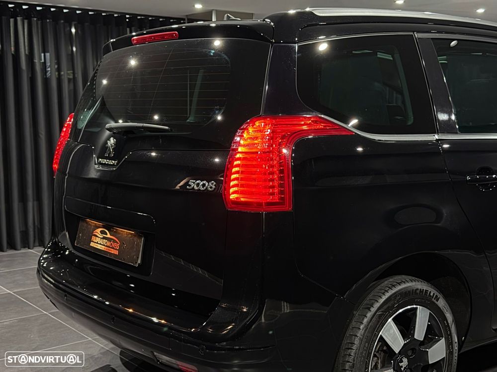 Peugeot 5008 1.6 BlueHDi Allure EAT6 - 11