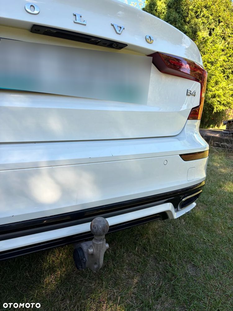 Volvo S60 B4 B R-Design - 19