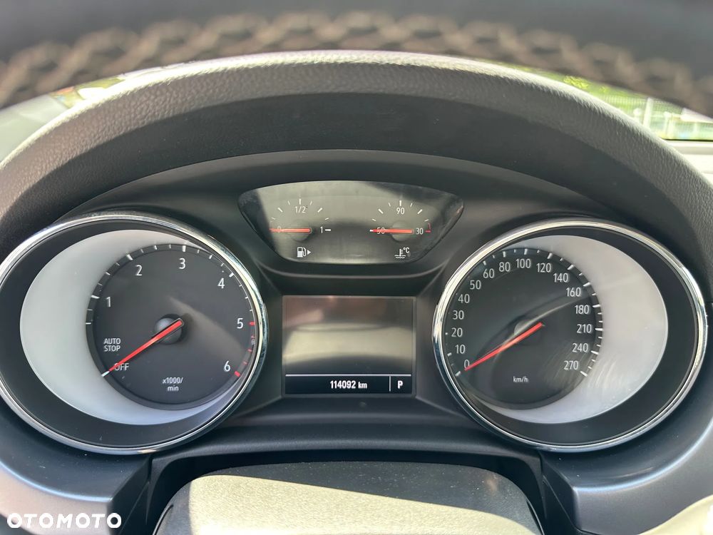Opel Astra - 18