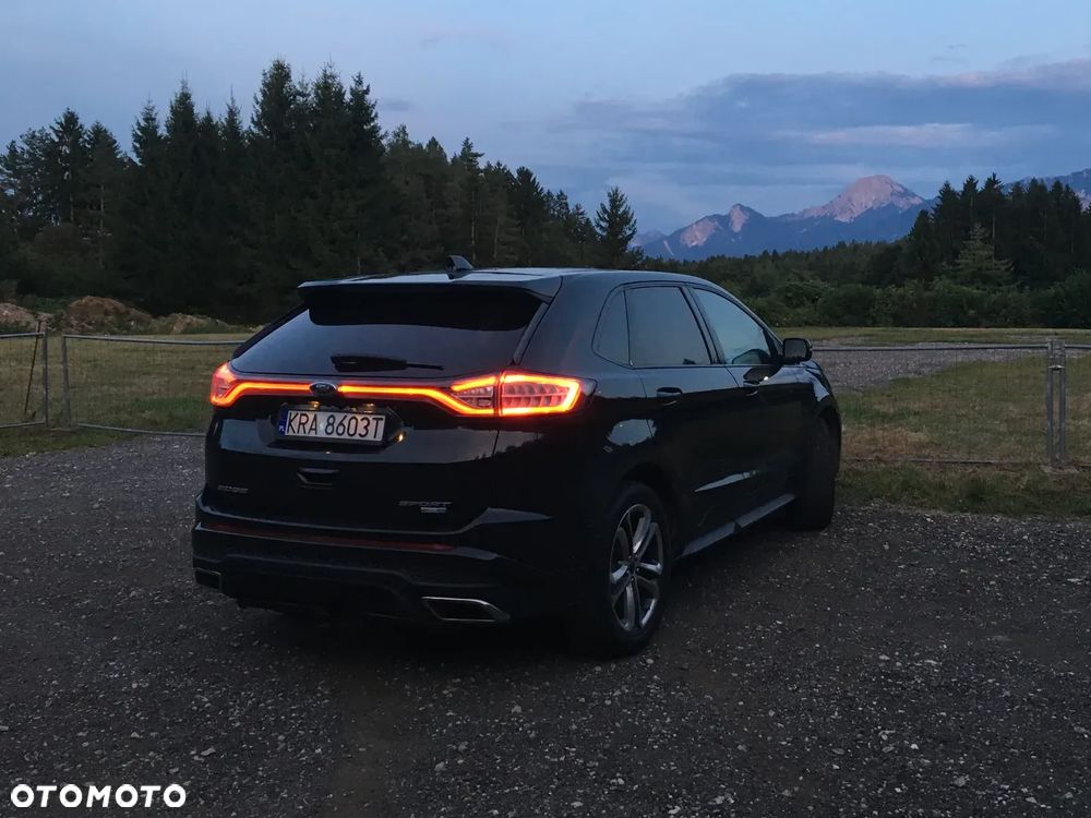 Ford Edge - 1