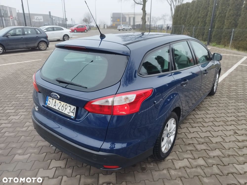 Ford Focus SW 1.6 TDCi Trend - 12