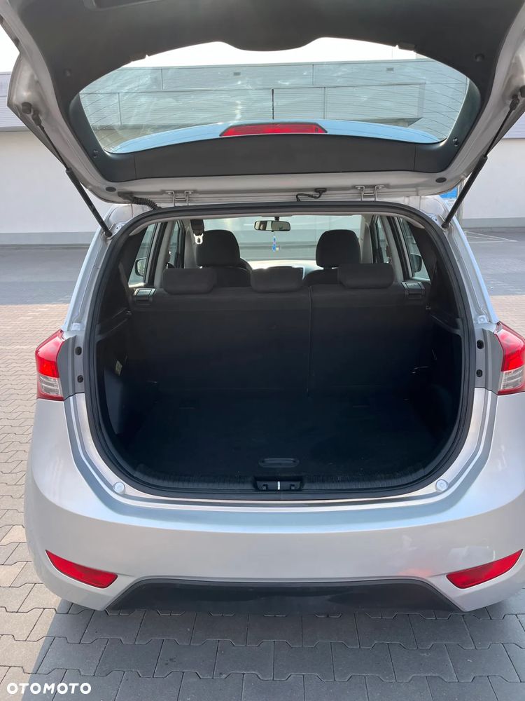 Hyundai ix20 1.4 CRDi Classic + - 6