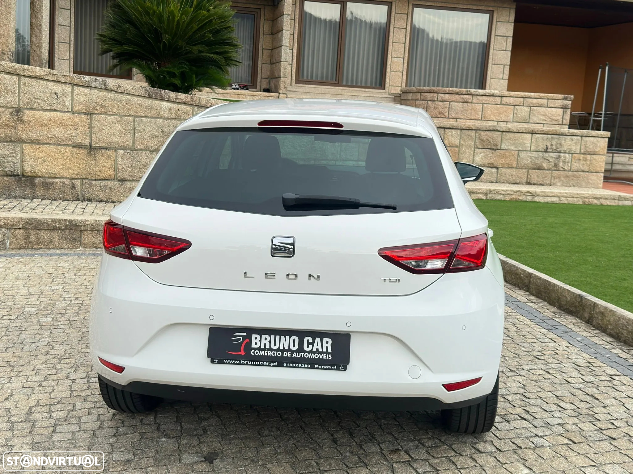 SEAT Leon 1.6 TDI E.Style by Sport - 19