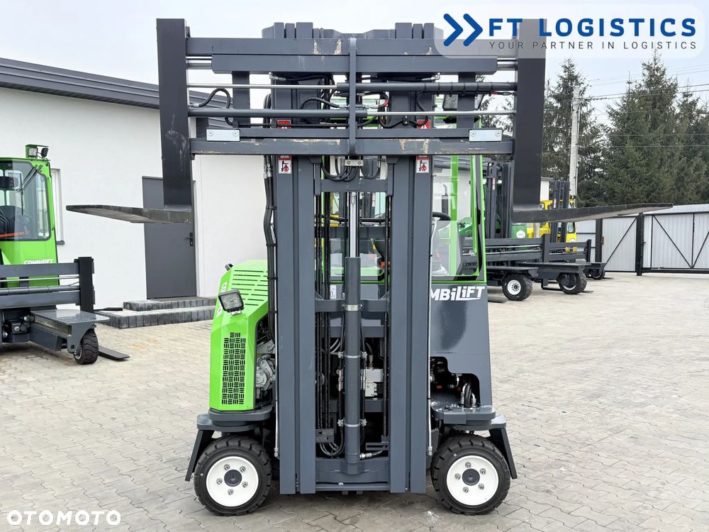 Combilift WÓZEK CZTEROKIERUNKOWY - WIELOKIERUNKOWY | COMBILIFT CB3000 | DIESEL | TRIPLEX 5500MM | POZYCJONER WIDEŁ | PRZESUW WIDEŁ | WOLNY SKOK | STAN IDEALNY | Szeroka oferta wózków czterokierunkowych i bocznych, dopasowanych do różnorodnych potrzeb i zastosowań - 19