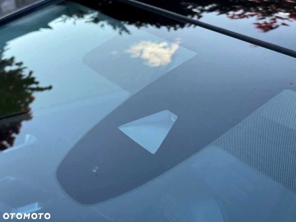 Peugeot 308 1.5 BlueHDi Allure S&S - 26