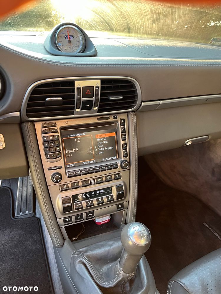 Porsche 911 Carrera S - 11