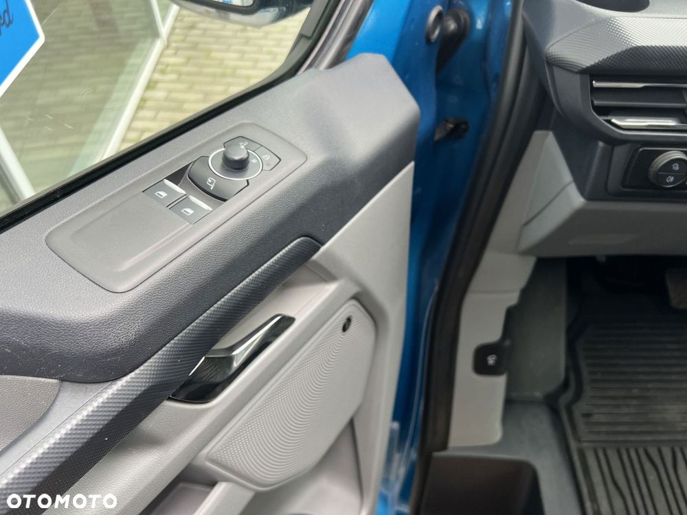 Ford Transit Custom - 11
