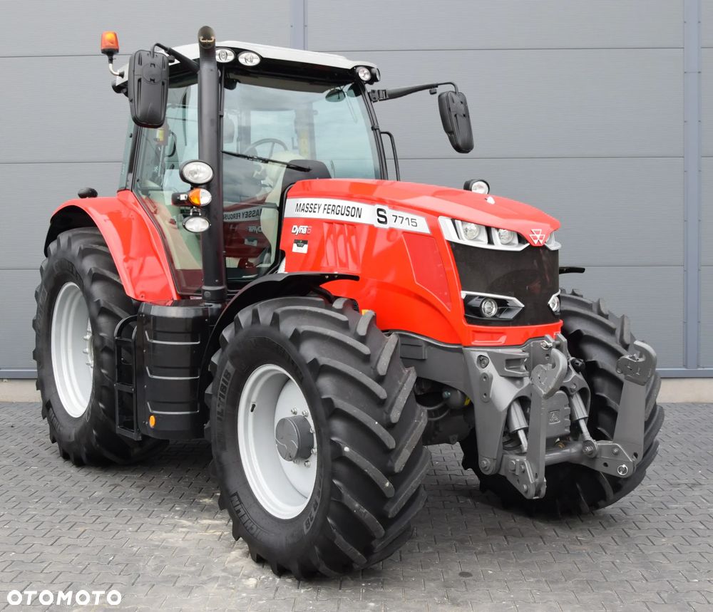 Massey Ferguson 7715 S Dyna-6 - 7