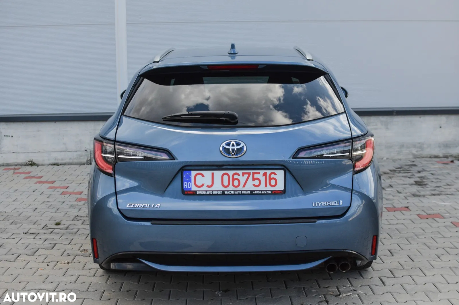 Toyota Corolla 2.0 Hybrid Touring Sports Business Edition - 3