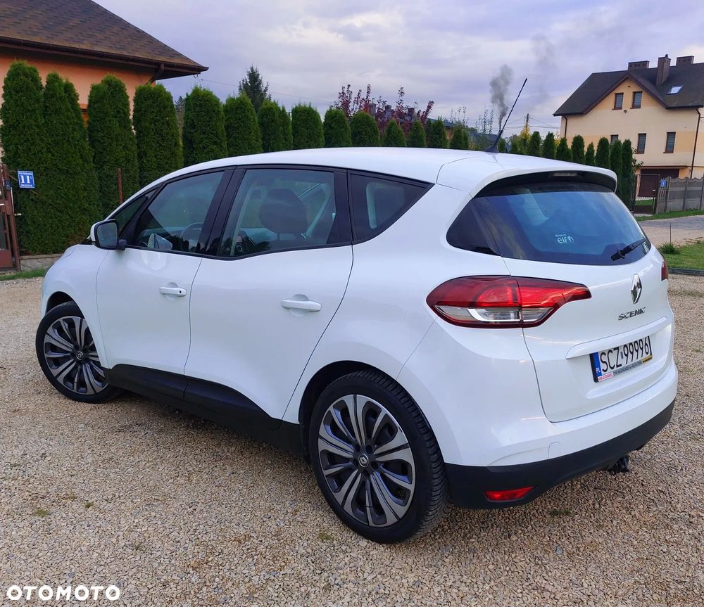 Renault Scenic 1.5 dCi Life - 4