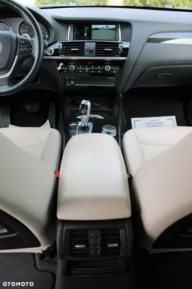 BMW X3 xDrive20d xLine - 24