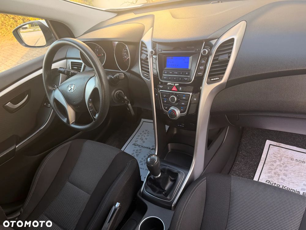 Hyundai i20 1.4 Trend - 6