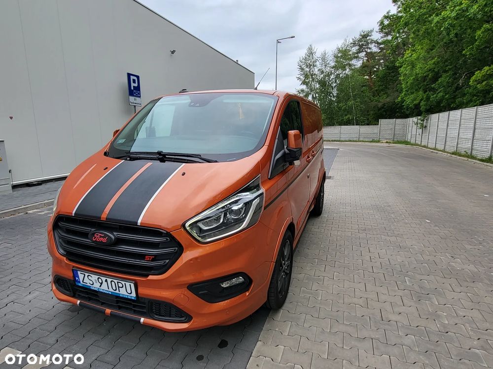 Ford Transit Custom Sport - 22