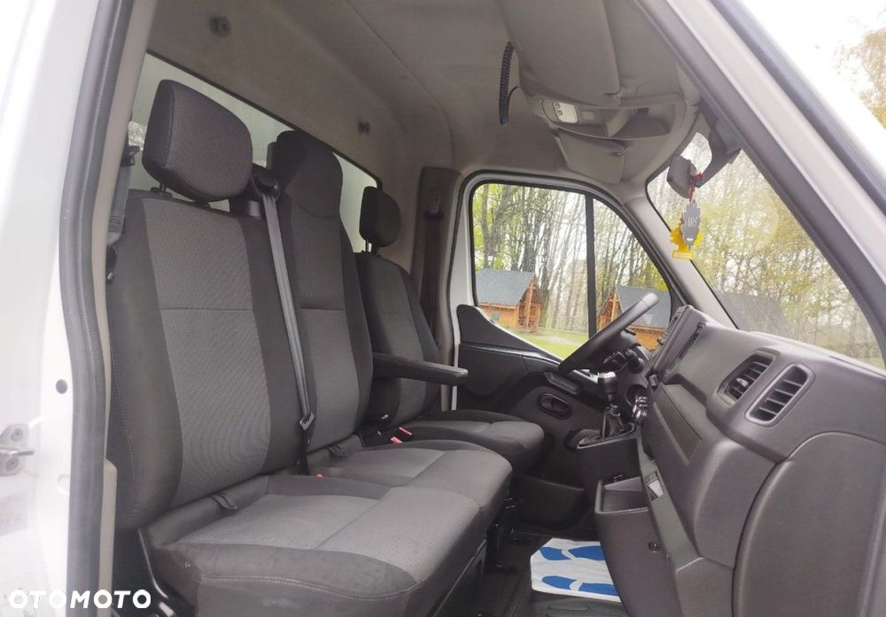 Renault Master - 16