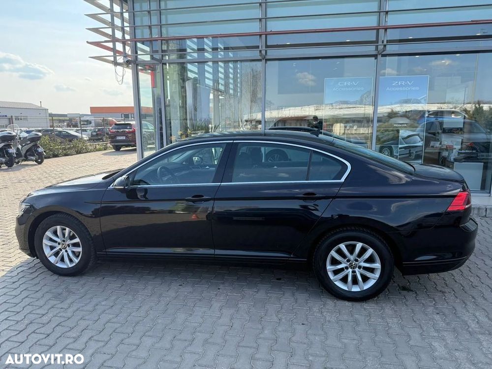 Volkswagen Passat - 6