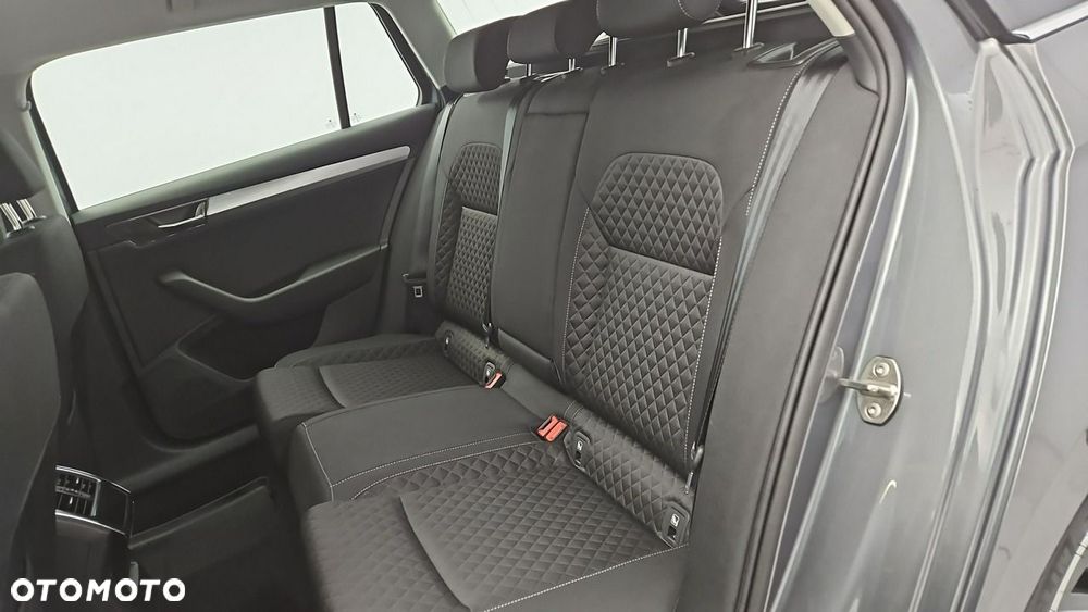 Skoda Superb 1.4 TSI Plug-In Hybrid Style DSG - 22