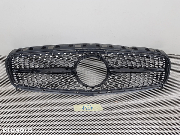 Mercedes W176 A Grill Atrapa Diamond