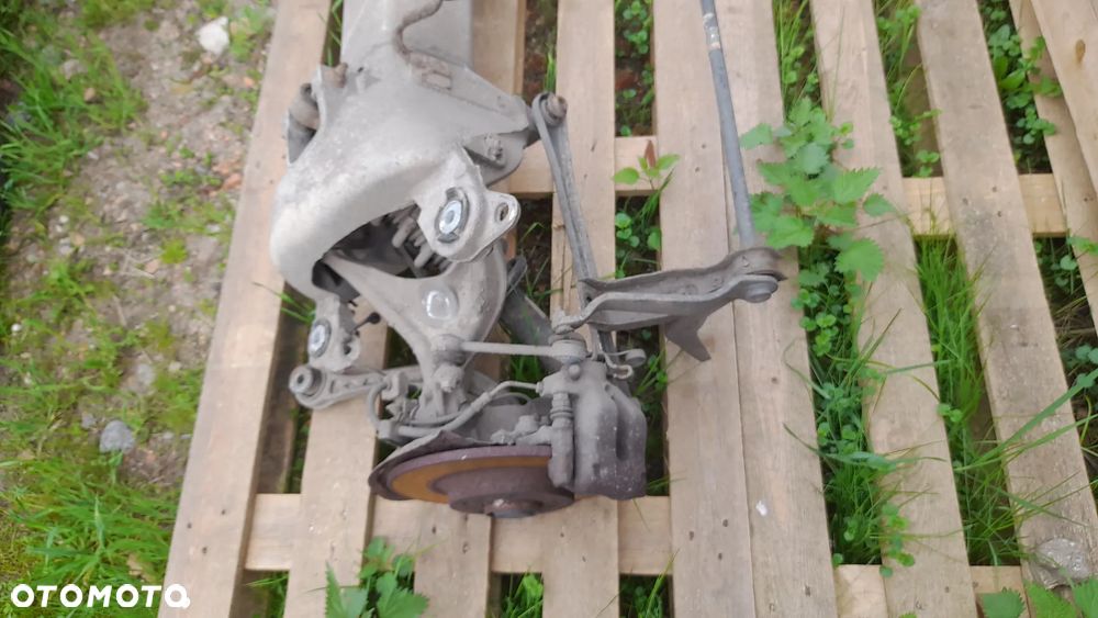 PEUGEOT 407 SW BELKA OŚ SANKI KOŁYSKA TYŁ TYLNA - 2