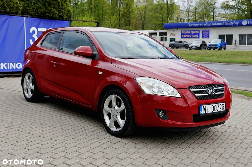 Kia Ceed - 3