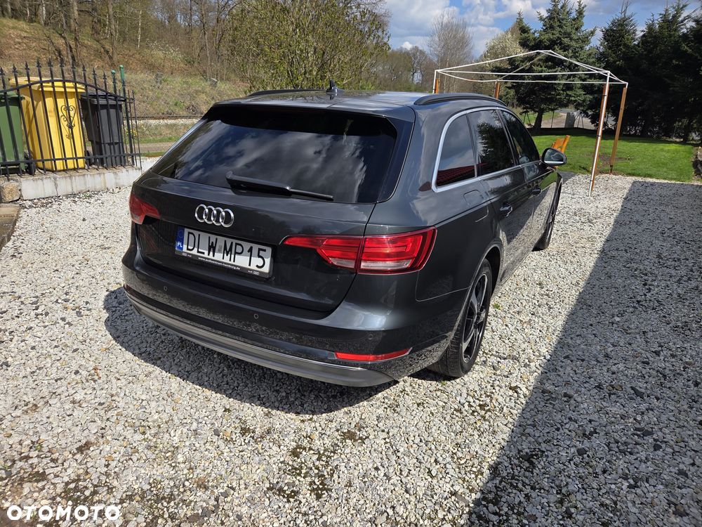 Audi A4 Avant 2.0 TDI DPF clean diesel Attraction - 10