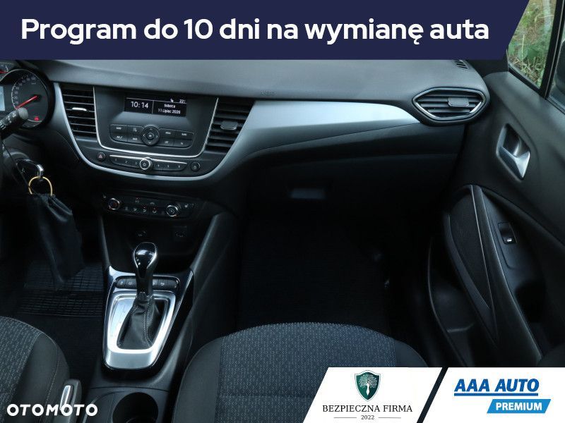 Opel Crossland X - 10
