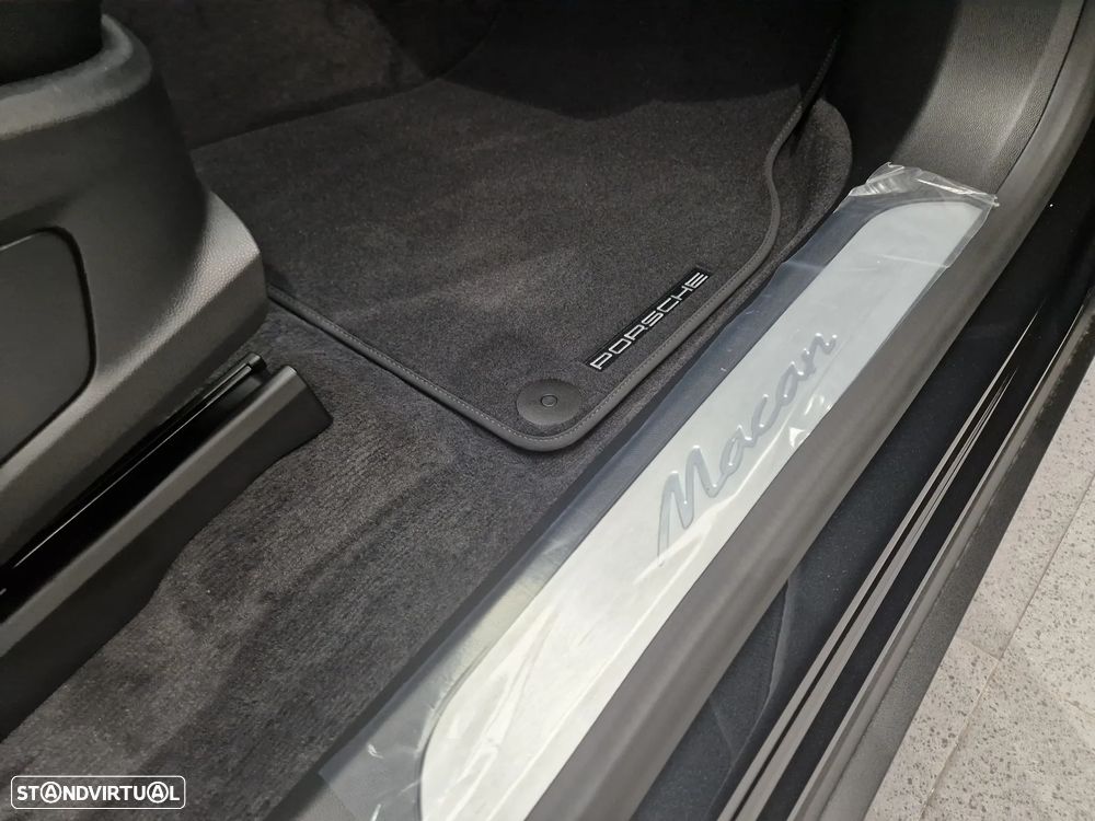 Porsche Macan Standard - 18
