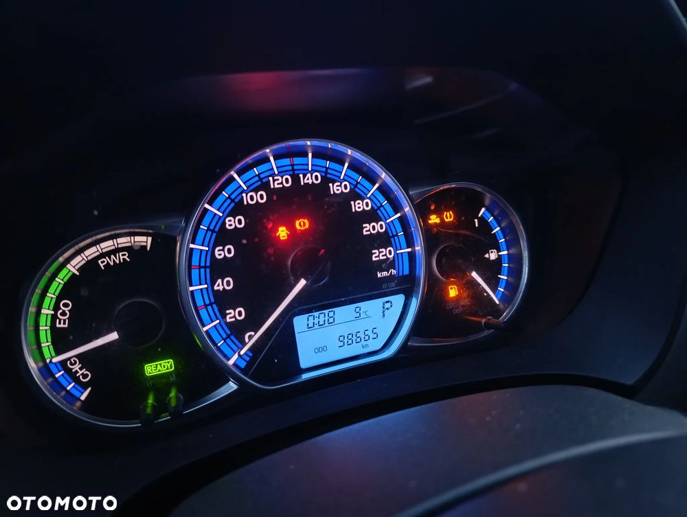 Toyota Yaris Hybrid 1.5 VVT-i - 14