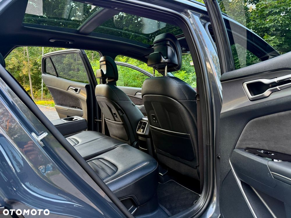 Kia Sportage 1.6T-GDI AWD GT-Line - 35