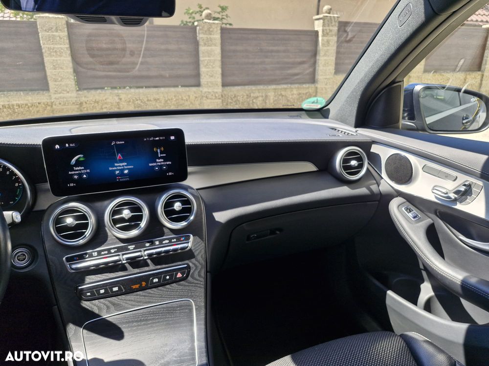 Mercedes-Benz GLC 300 e 4MATIC - 8