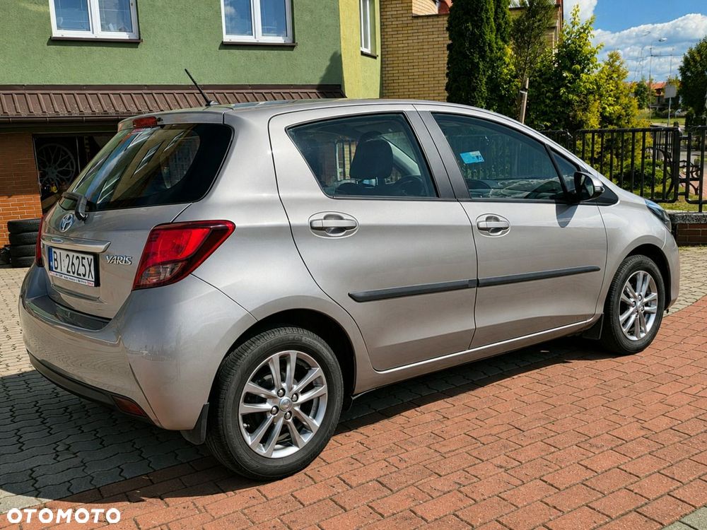 Toyota Yaris 1.33 Prestige - 30