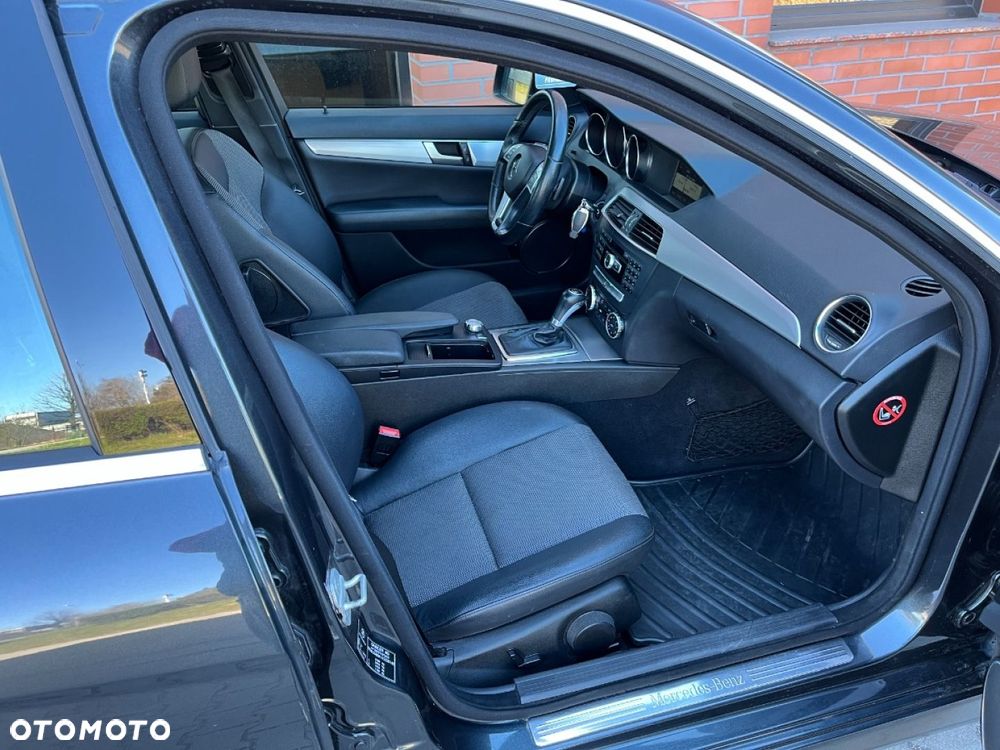 Mercedes-Benz Klasa C - 21