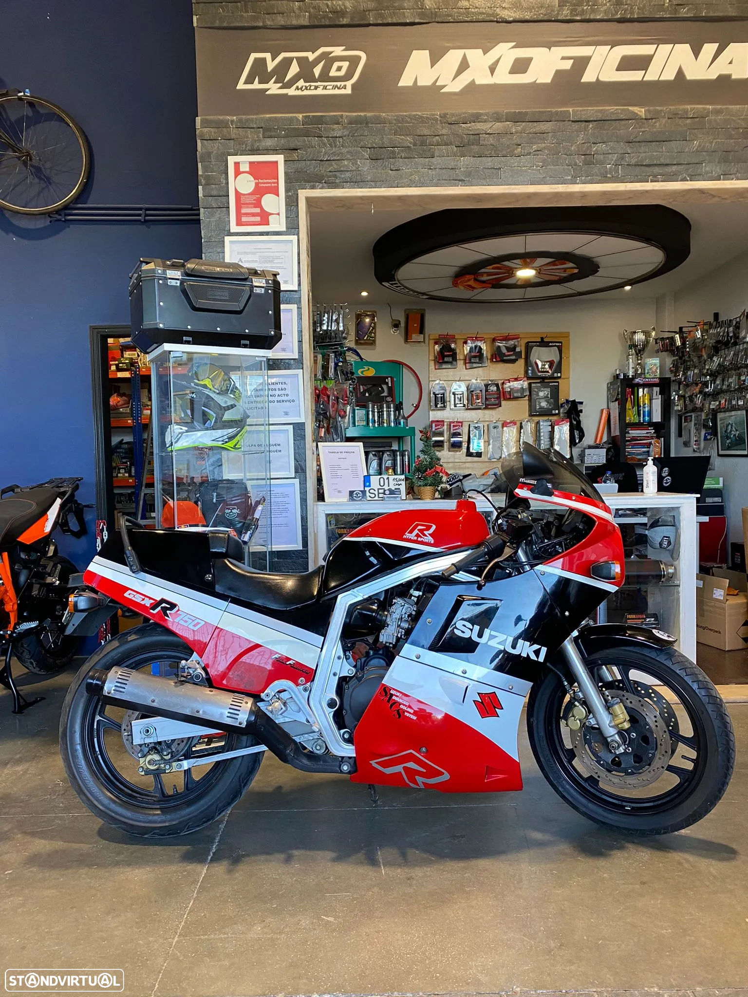 Suzuki GSX-R gsxr g - 5