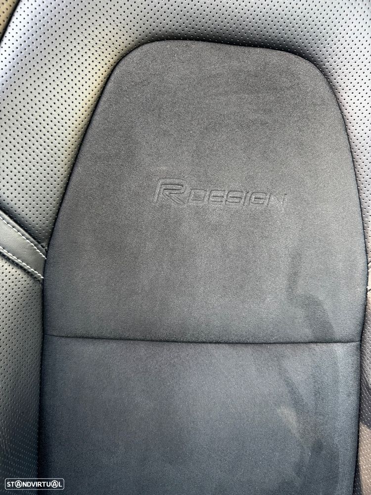 Volvo XC 60 2.0 T8 PHEV R-Design AWD - 19