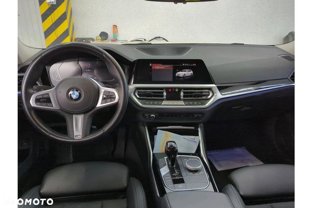 BMW Seria 3 - 8