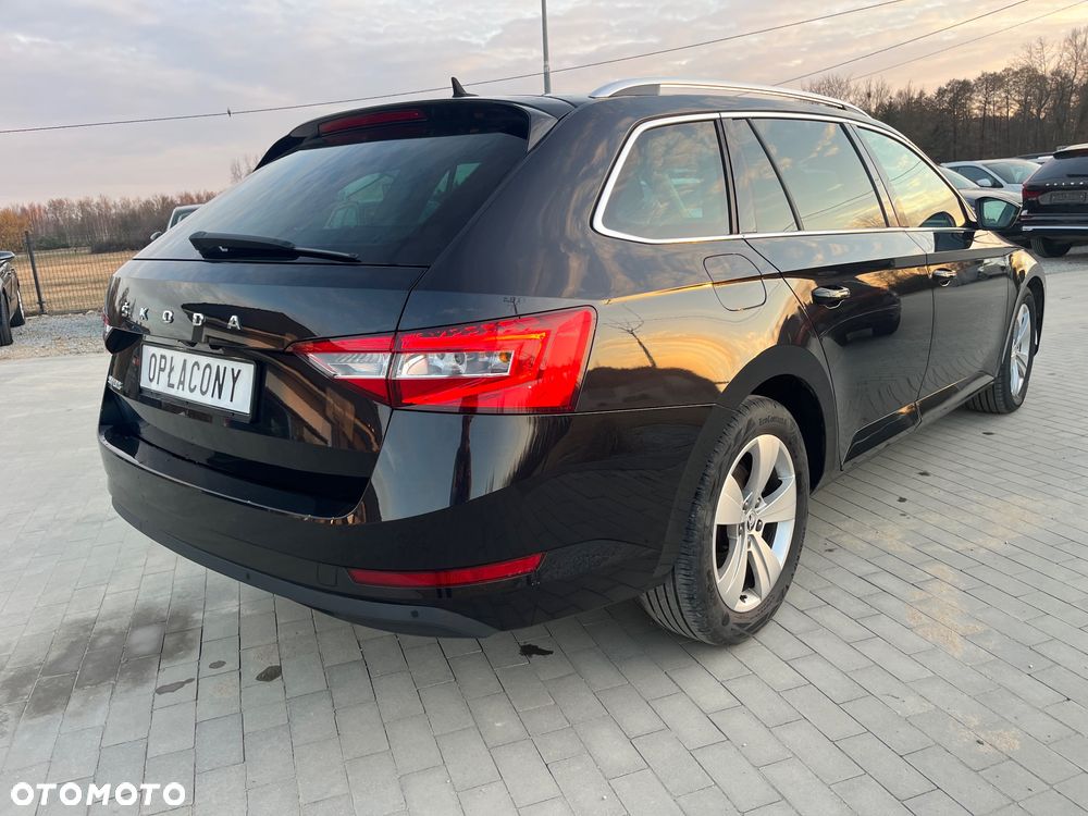 Skoda Superb 2.0 TDI Ambition DSG7 - 8