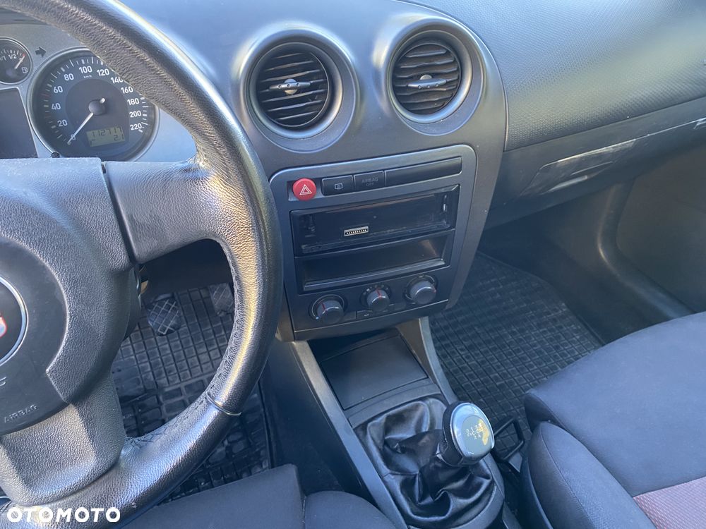 Seat Ibiza 1.4 16V Entry - 7