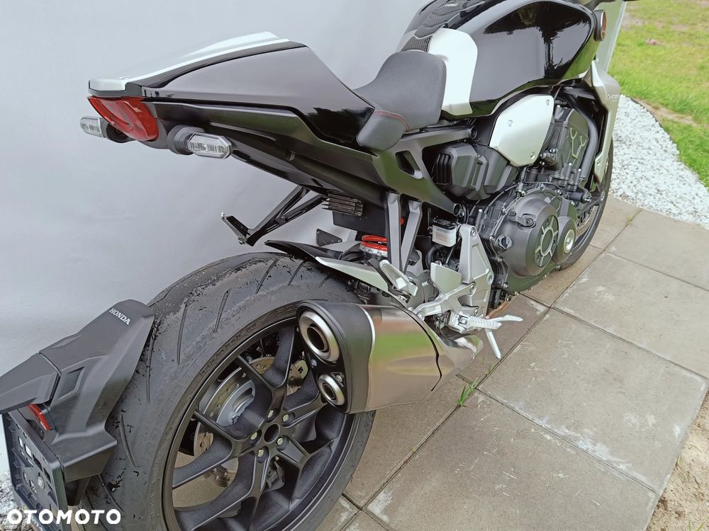 Honda CB - 21