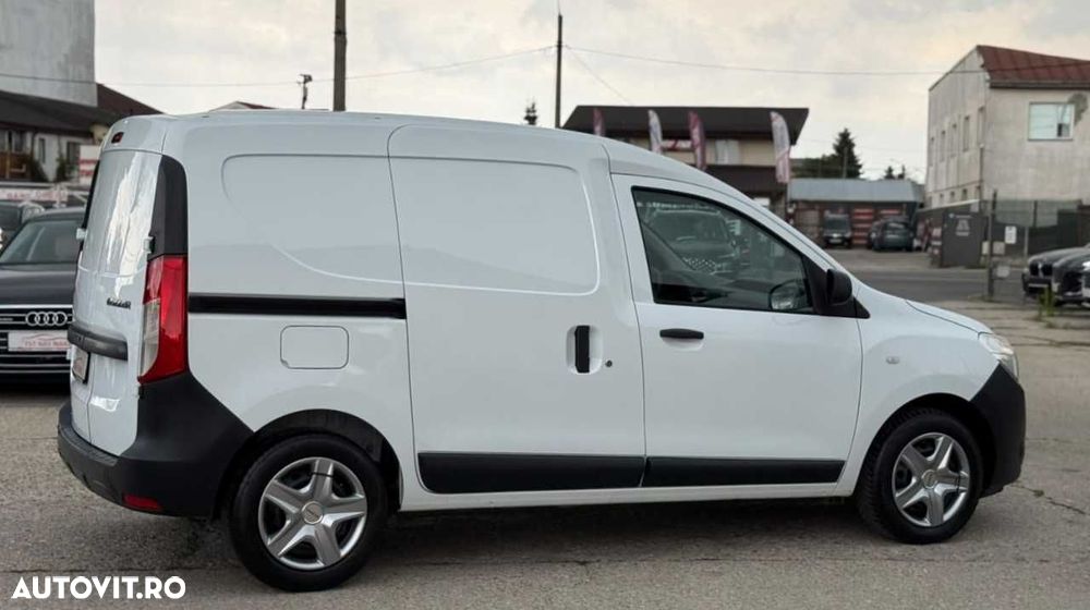 Dacia Dokker - 10