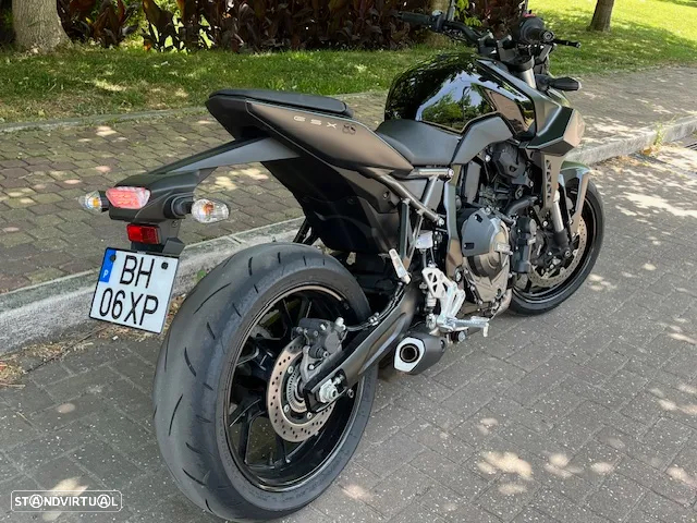 Suzuki GSX 8 S - 4