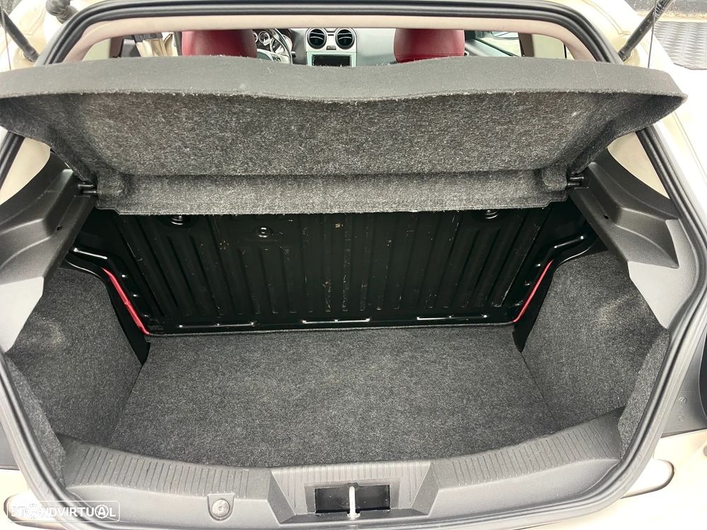 Alfa Romeo MiTo 1.3 JTD Distinctive S&S - 24