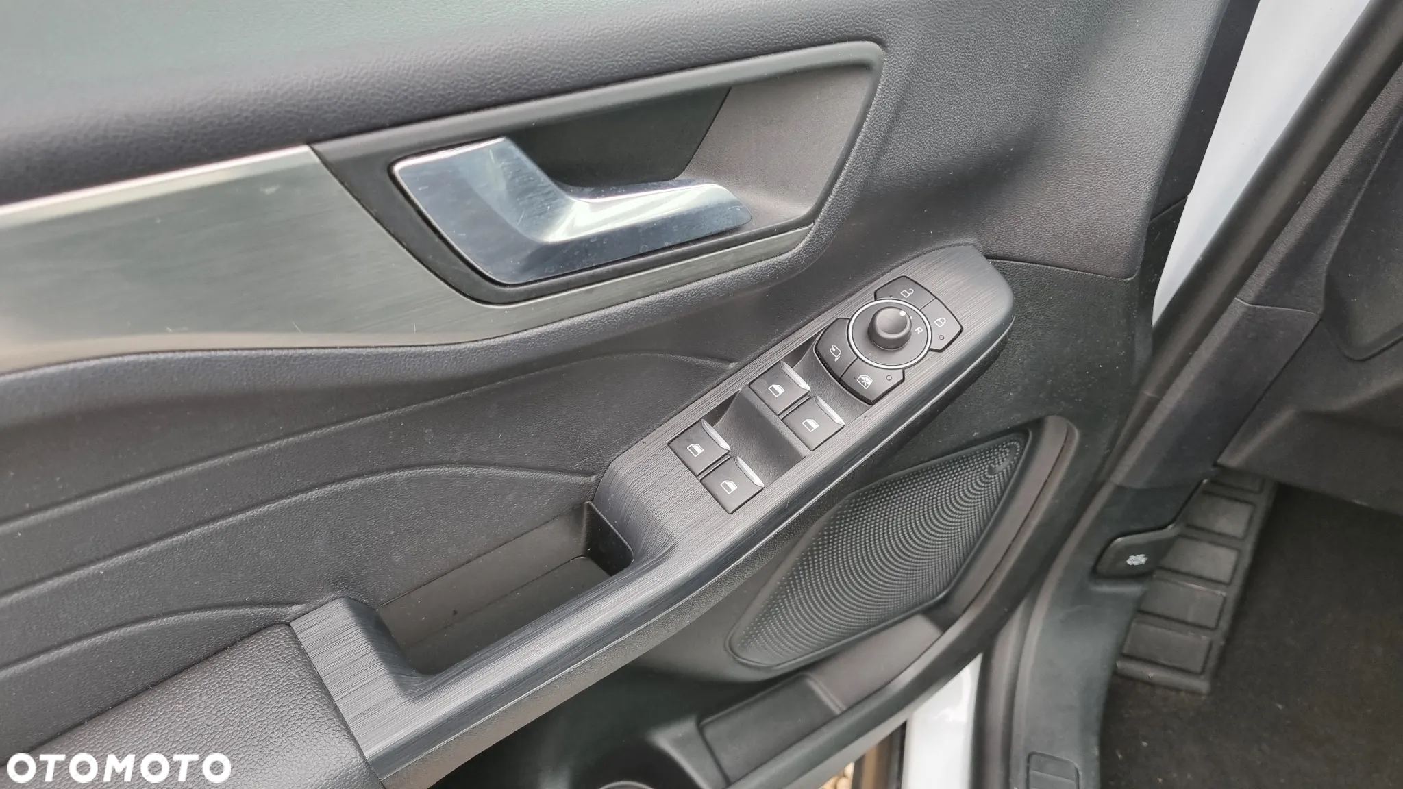 Ford Kuga 2.5 FHEV AWD Graphite Tech Edition e-CVT - 20