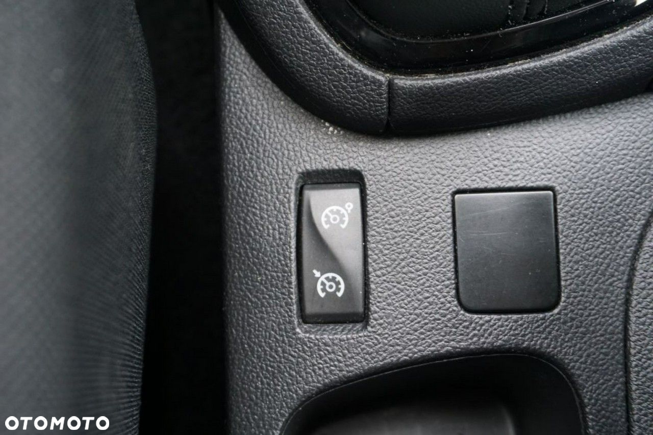 Renault Clio 0.9 TCe Limited - 22