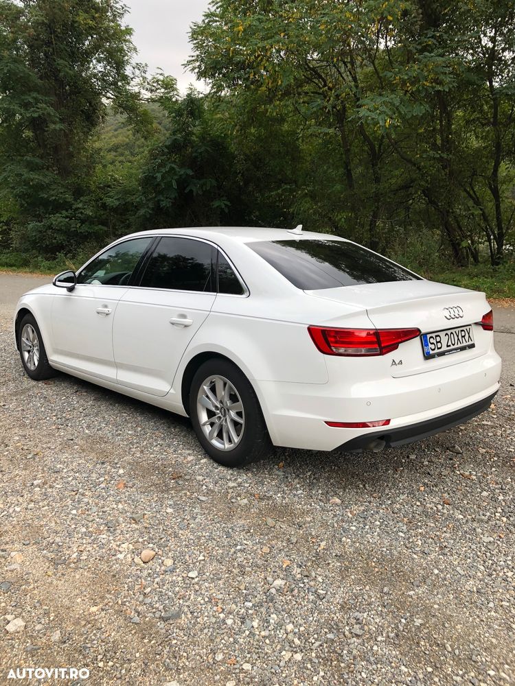 Audi A4 2.0 TDI DPF Ambiente - 3
