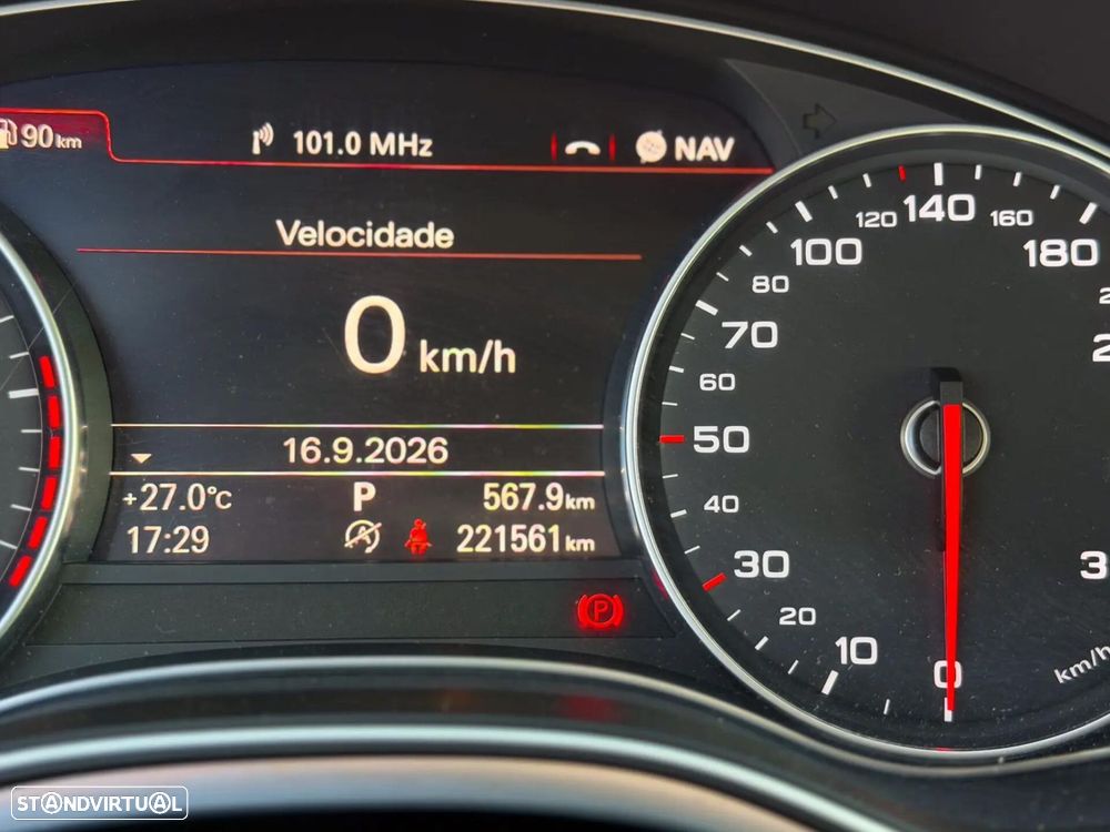 Audi A6 2.0 TDi S-line S tronic - 19