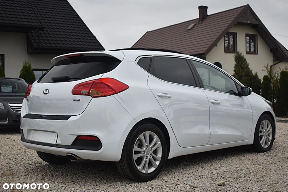 Kia Ceed Cee'd 1.6 CRDi S - 8
