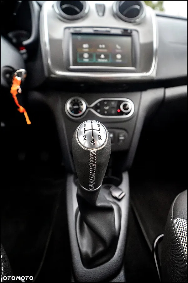 Dacia Sandero Stepway TCe 90 (S&S) Prestige - 25