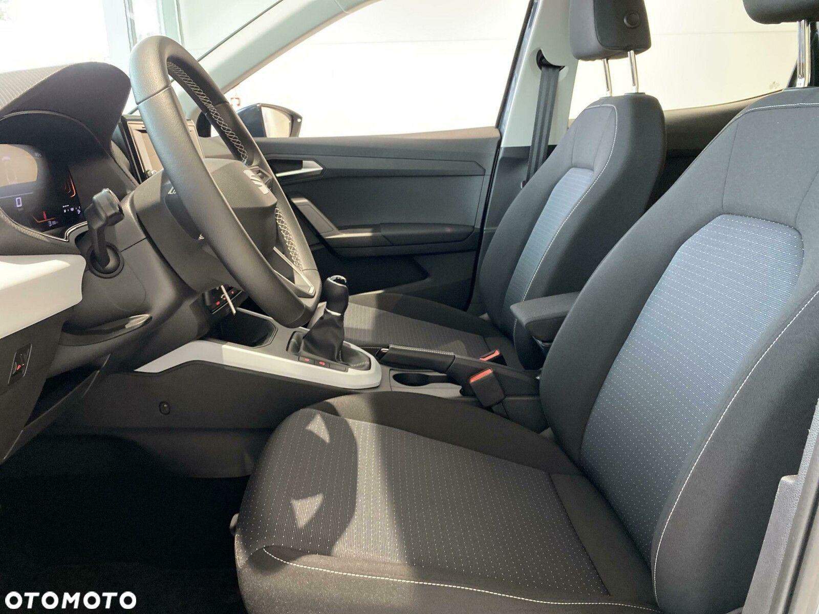 Seat Arona 1.0 TSI Style S&S - 9