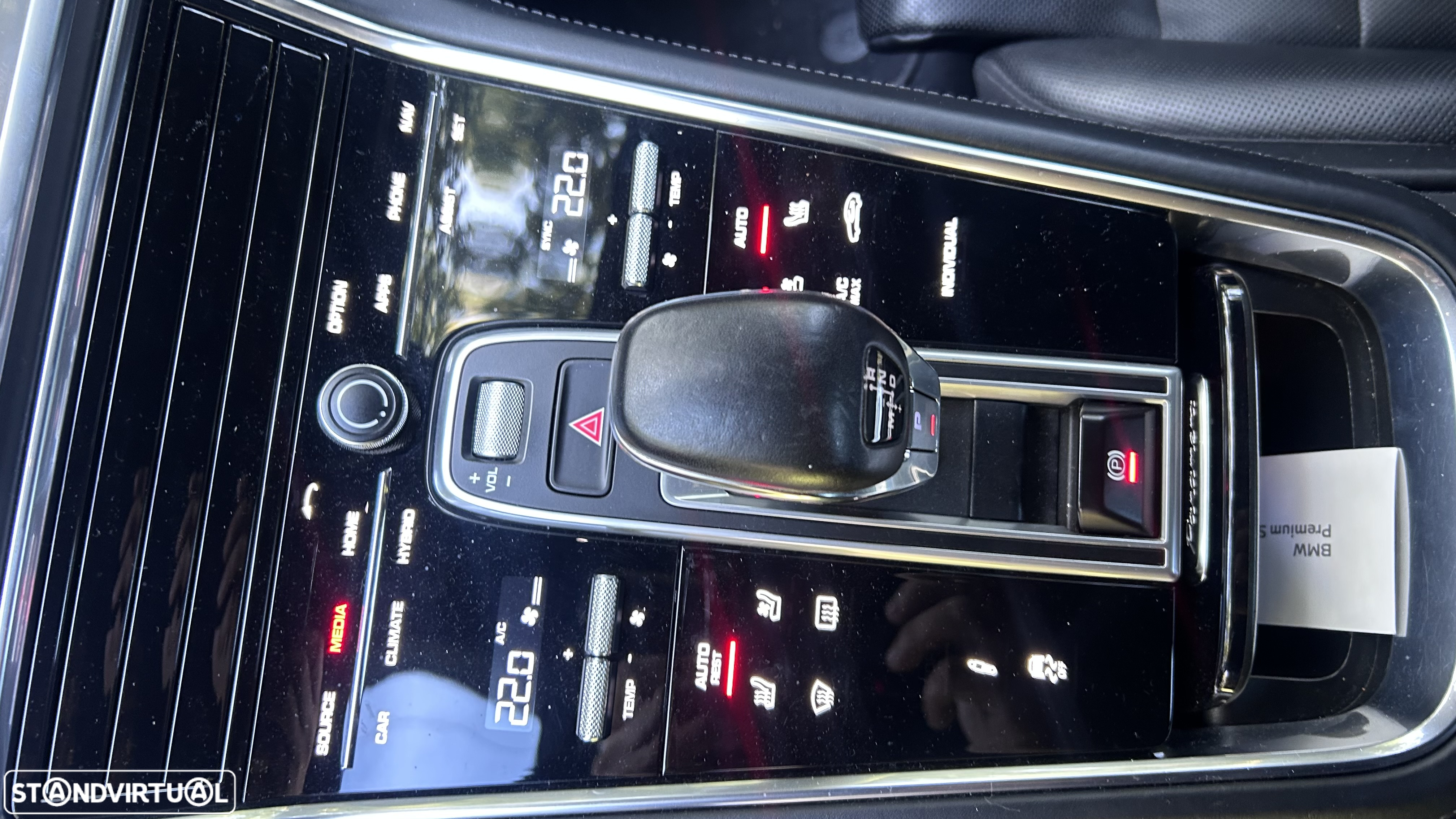 Porsche Panamera 4 E-Hybrid - 15