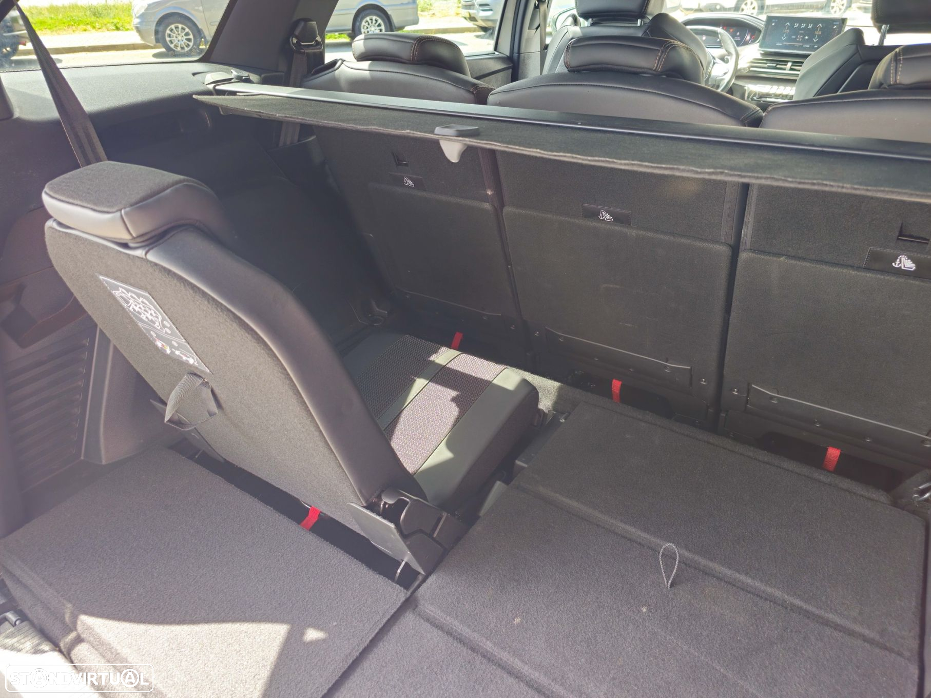 Peugeot 5008 1.5 BlueHDi GT EAT8 - 8