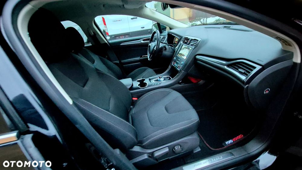 Ford Mondeo 2.0 EcoBlue Titanium - 22